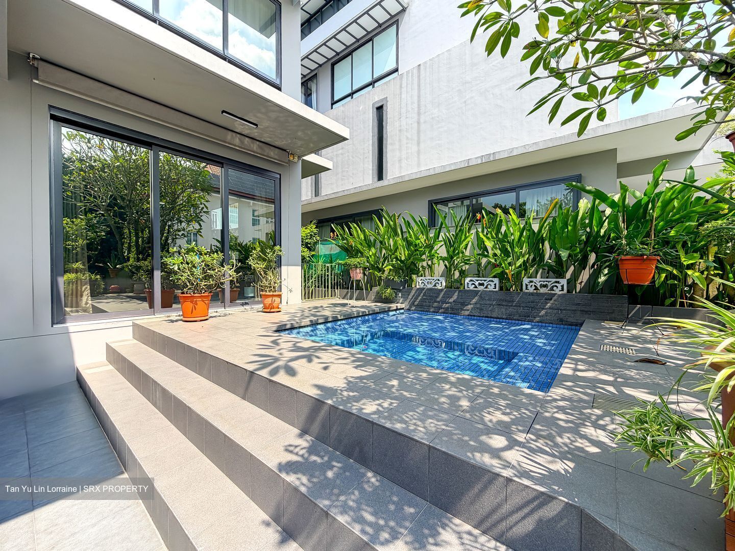 Greenbank Park (D21), Semi-Detached #486850831